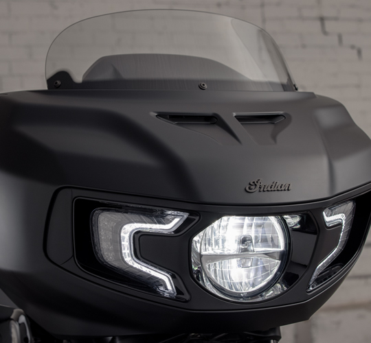 SUVEREN GREP. SUVEREN BREMSEKRAFT.