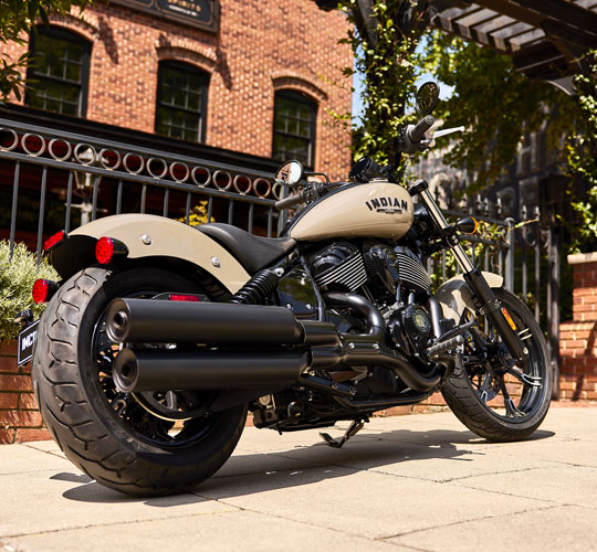 Svart og enda mer svart